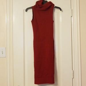 Tight red dress no sleeves